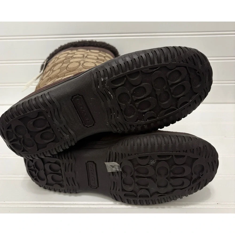 COACH Sherman Brown Signature Vintage Y2K Faux Fur Snow Boots Womens Size 6 NEW - Picture 8 of 8